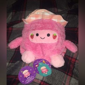 Jenny the Strawberry Jam Bumbumz